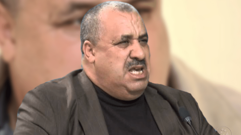 زروقي: سنمنح أجور البرلمانيين للشباب