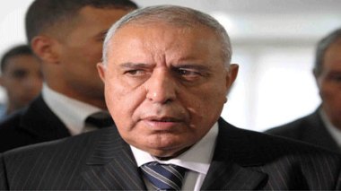 30.000 permanent positions before the end of June