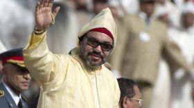 Mohamed VI: «Prêt à dialoguer avec l’Algérie pour dépasser les différents bilatéraux»