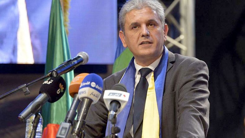 الأرسيدي يغرّد خارج السرب ويتمسك بـ”المرحلة الانتقالية”