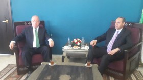 نتبرّأ من الكتب الممنوعة ولن نزوّر التاريخ من أجل الإخوان