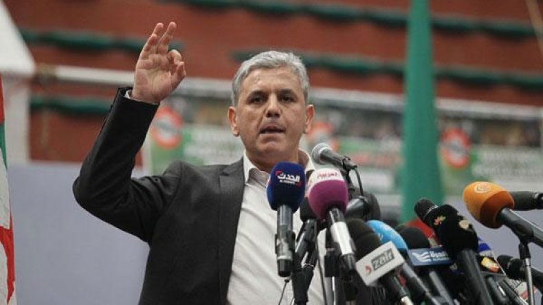 المترشحون للتشريعيات المقبلة لا يملكون برامج بل مجرد “شعارات”