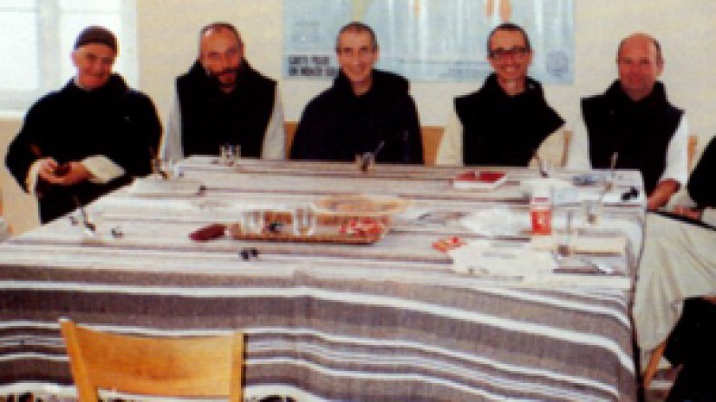 مسلح تائب من “الجيا” يكشف “للشروق”: رؤوس الرهبان بعد اغتيالهم نقلها الأمير “حميد سعيداني” إلى المدية