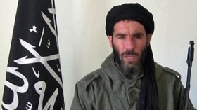 مختار بلمختار يتبنى قتل ثلاثة ضباط فرنسيين في ليبيا