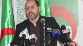 مقري: “الصحافة نبهتنا لأخطاء لا تزال فينا”