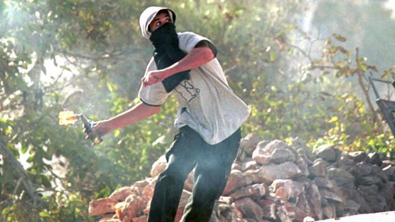 الفلسطينيون يشنّون 145 هجوم على الاحتلال