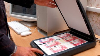 Alerte aux billets contrefaits !