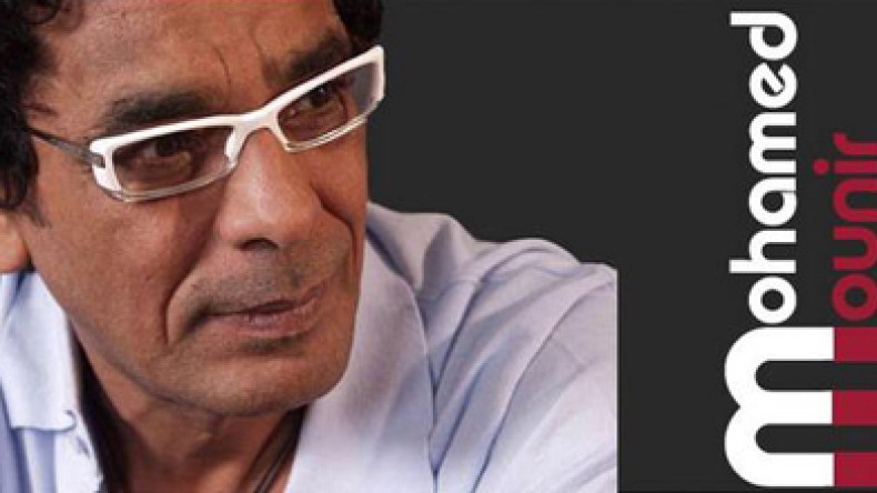 محمد منير: سأغني حاملا العلم الجزائري والمصري حتى وإن اتهمت بمناصرة الخضر