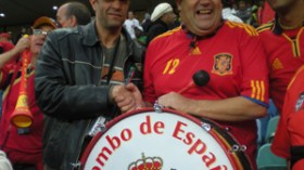 ” لو كان منتخبكم بحجم منتخب البرازيل لزلزلتم العالم “