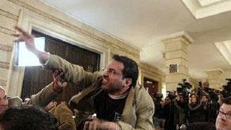 مركز الدوحة لحرية الإعلام يراسل رئيس العراق للإفراج الفوري عن منتظر