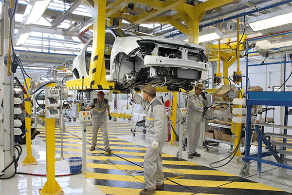 Ahmed Ouyahia Freezes The List Of Ten Dealerships For Car Installation