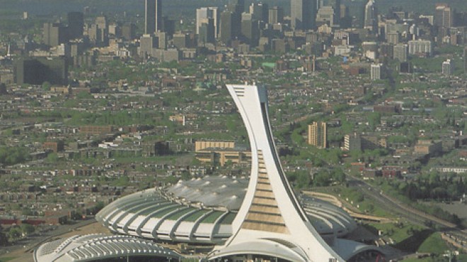 محكمة كندية تفتح قضية عائلة جزائرية بتهمة تجويع أبنائها!