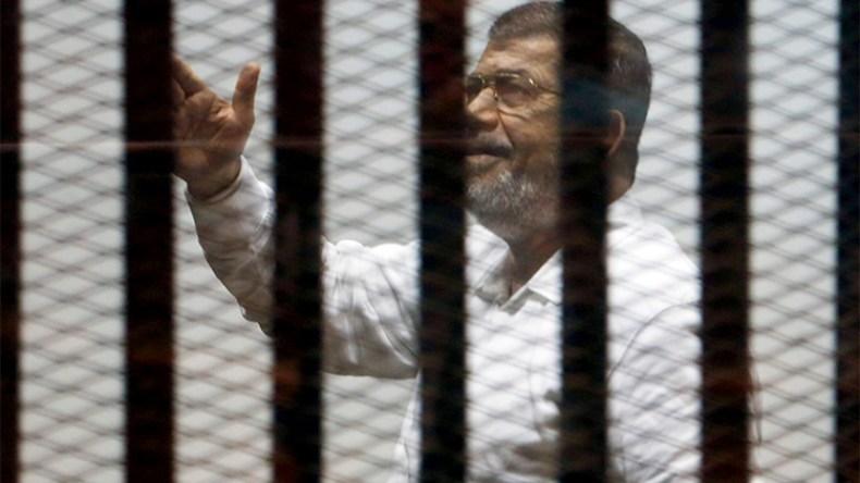 ما هي تداعيات الحكم بالإعدام على مرسي؟