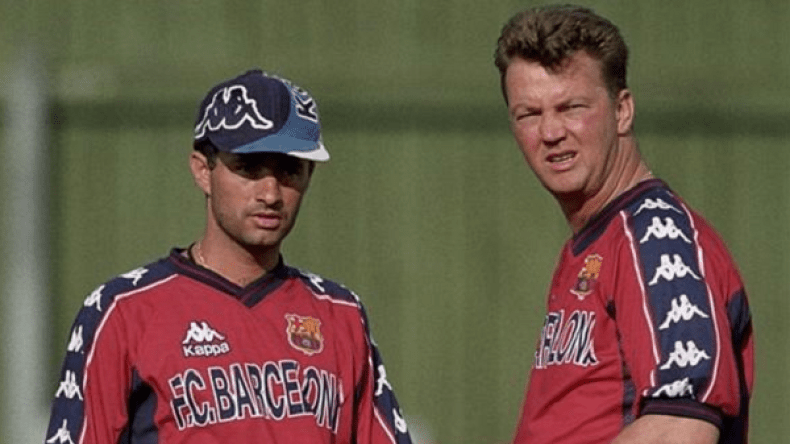 مورينيو في اعتراف مثير: عملت مع فان غال مثل البهائم.. لكن كنت سعيدا.. !