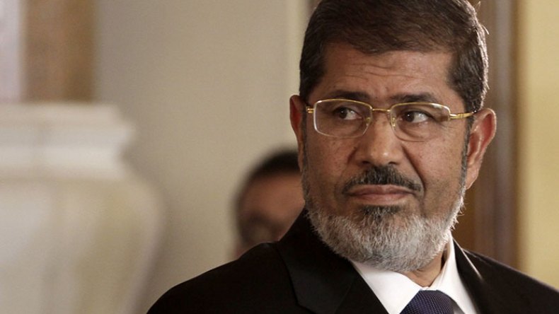 السلطات المصرية تسمح بزيارتين للرئيس مرسي