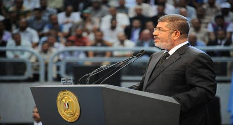 Egypte: Morsi appelle au dialogue face à la montée des tensions