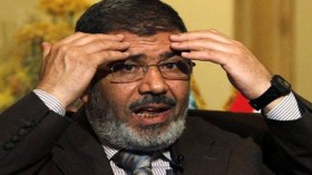 بدء التحقيق مع مرسي في مكان سري