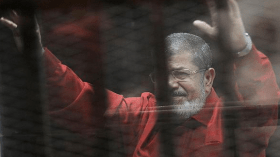 عريبي يدعو لترحيل مرسي إلى الجزائر