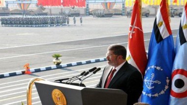 Egypte: Morsi débute son mandat à la recherche d'un gouvernement d'ouverture
