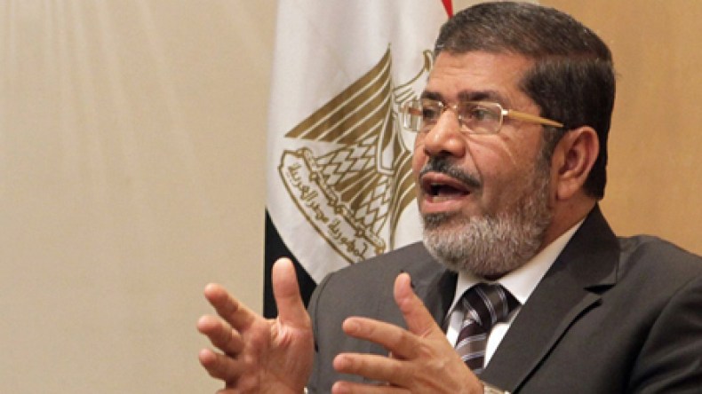 Brotherhood's Mursi sworn in as Egyptian president