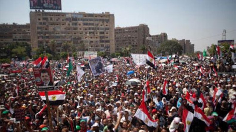 الإخوان يدعون للتظاهر اليوم أمام السفارة الأمريكية بالقاهرة