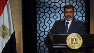 Le président égyptien Mohamed Morsi appelle au “changement” à Damas