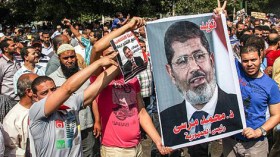 مقتل أحد مؤيدي مرسي في اشتباك مع الشرطة جنوبي القاهرة