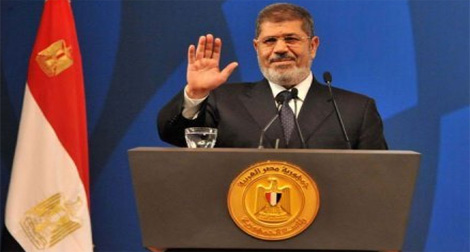 Égypte: Morsi fragilisé politiquement, mais espère peu d'effets concrets