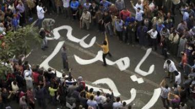 Égypte : appel à une grève des juges contre les pouvoirs du président Morsi