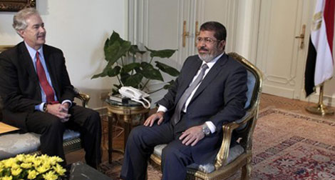 Le président Morsi annule la dissolution de la Chambre