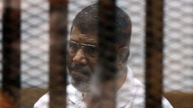 اتهام مرسي بتسريب أسرار إلى المخابرات القطرية عبر قناة “الجزيرة”
