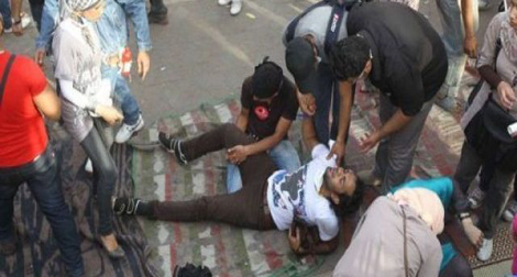 Égypte : 2 morts et 130 blessés dans les heurts entre l’armée et les manifestants