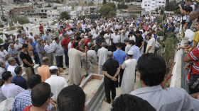 جنازة سيدة توفيت أثناء الولادة تتحول لمسيرة بالجلفة