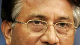 برويز مشرف يمكن إعدامه لاختراقه الدستور