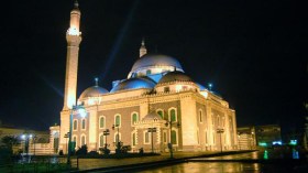 هنا يرقد الى الأبد خالد بن الوليد