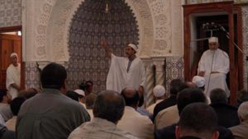 تجنيد أئمة المساجد للمرافعة للمواطنة ونبذ العنف في خطبة الجمعة المقبل