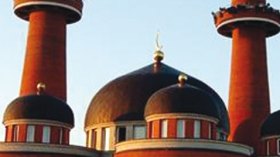 روسيا‭ ‬تعرض‭ ‬مسجدا‭ ‬للبيع‭ ‬وسط‭ ‬مخاوف‭ ‬من‭ ‬نشوب‭ ‬حرب‭ ‬دينية‭ ‬جديدة