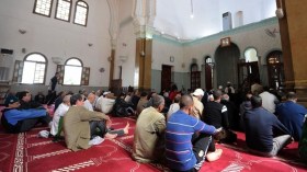 أئمة المساجد: “الحرقة” إغراء آثم