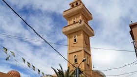 ملاسنة بين إمام وبرلماني داخل مسجد تثير فتنة في تبسة
