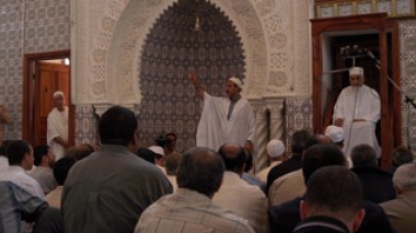 Algerian religious authorities to alter preachers' professional status