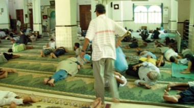 Ramadhan 2012 : empêcher les fidèles de transformer les mosquées en des dortoirs