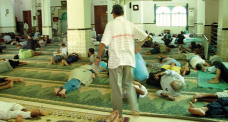 Ramadhan 2012 : empêcher les fidèles de transformer les mosquées en des dortoirs