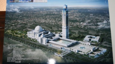 Algeriaâ€™s Great Mosque does not tempt world big companies