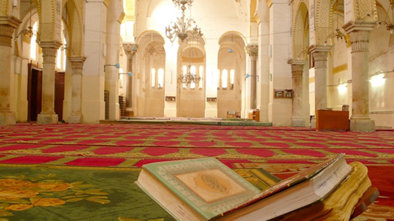 مساجد تعاني الإهمال