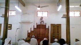 الأئمة ينقسمون بين رمضان والإستسقاء والطلاق والتشريعيات!