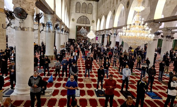 Palestine: La mosquée al-Aqsa rouvre ses portes