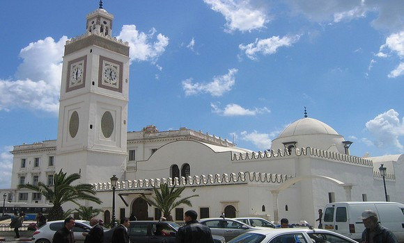 Les campagnes de nettoiement des mosquées débuteront mardi