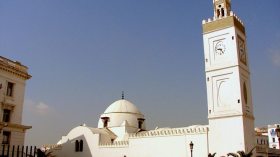 50 مترشحا للتنافس على “مفتي الجزائر”