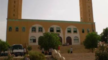 Un déficit de 40 000 imams et mourchidates dans les mosquées d’Algérie