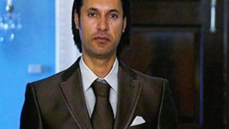 عارضة أزياء إيطالية تكشف عن علاقة بالمعتصم نجل القذافي